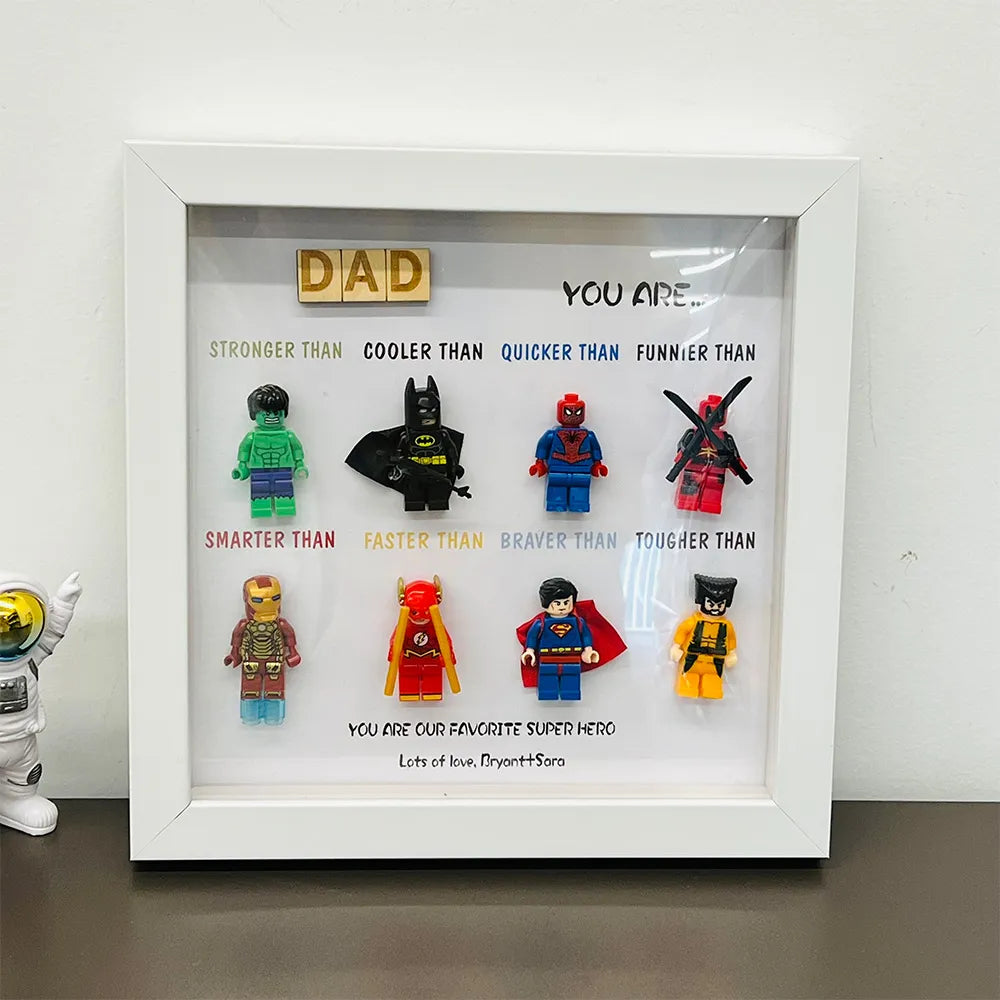 Superhero themed decorative tableware