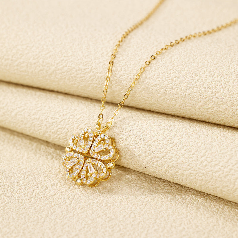 Love folding four-leaf clover pendant necklace